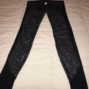 Black speckled lulu lemon leggings